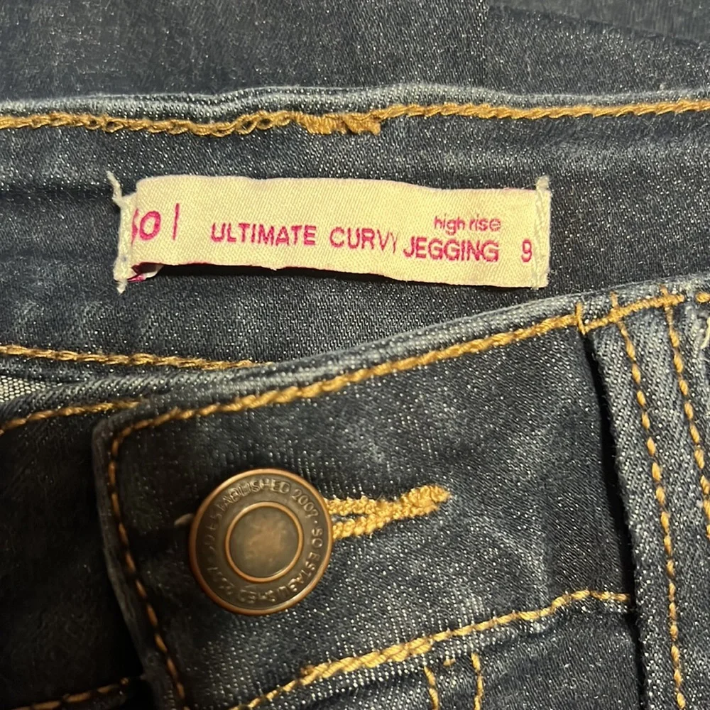 SO Ultimate Curvy Jeggings - Picture 4 of 4